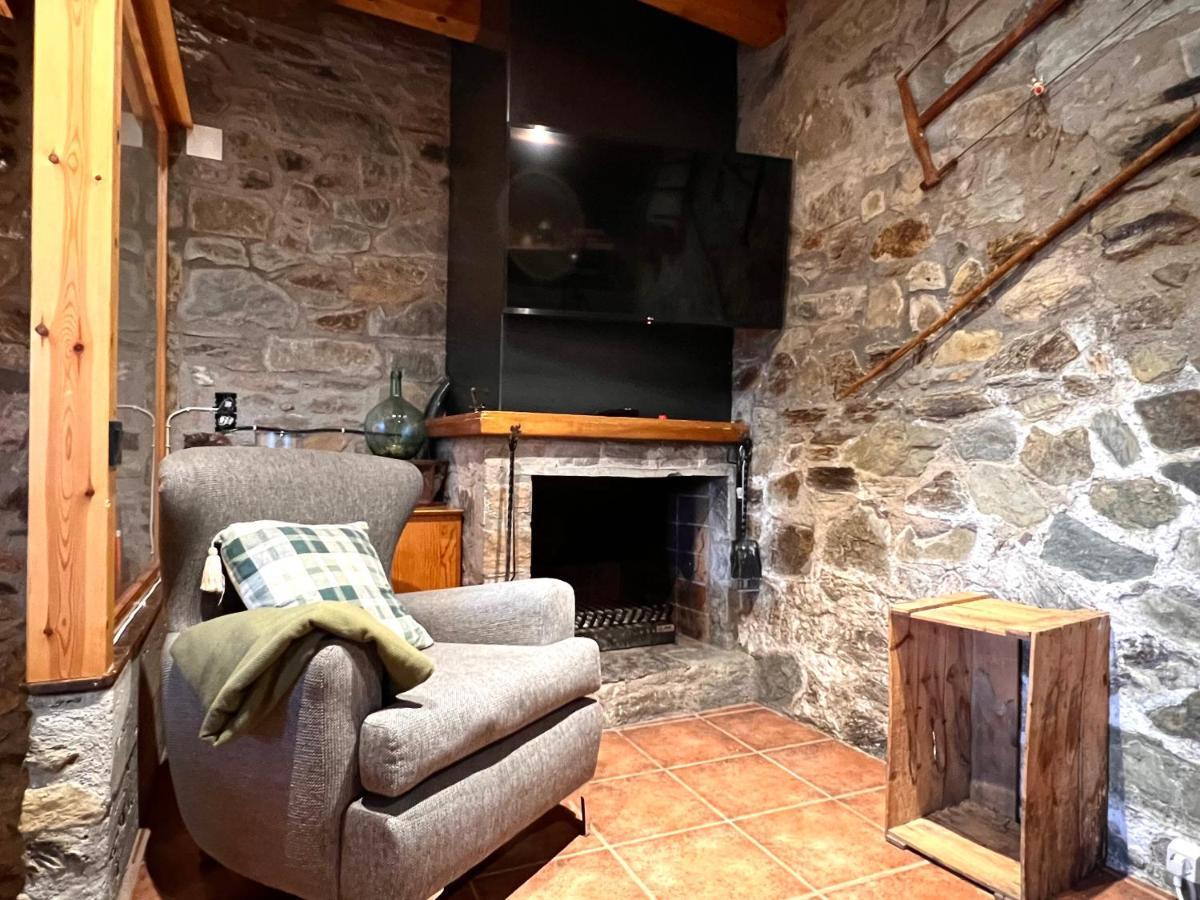 Casa Sinera - L'amfitriona Roni